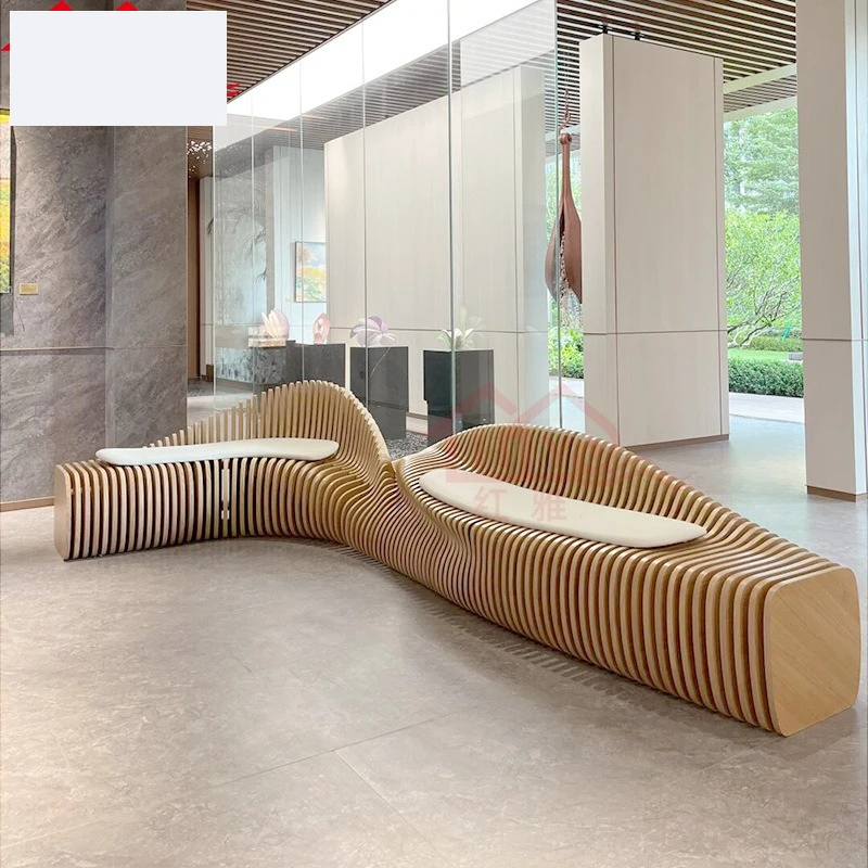 Solid wood sliced special-shaped benches, shopping malls, hotels, homestays, sales halls, benches, curved rows of chairs
