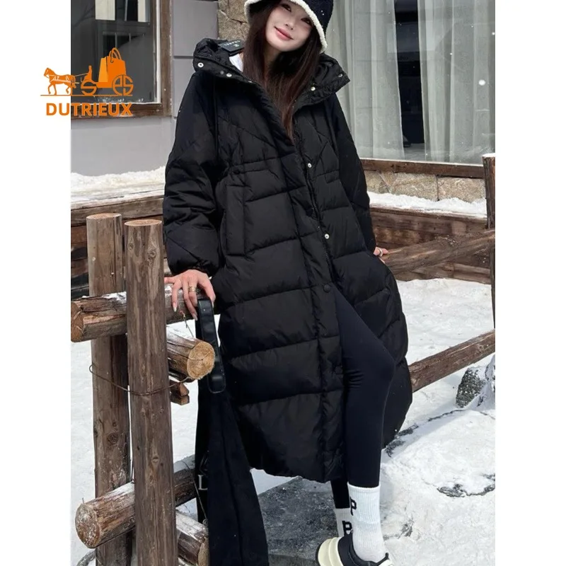 Piumino marrone di media lunghezza con cappuccio sottile da donna nuovo inverno 20225, imbottitura in piuma d'oca grigia al 90%, cappotto caldo alla moda quotidiana da donna