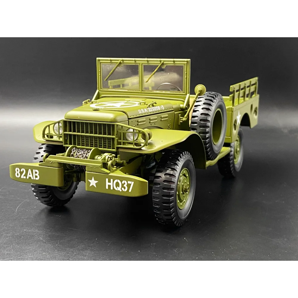 

Diecast 1:18 Scale Dodge Jeep Wc51 Wc52 Military Off-road Alloy Car Model Collectible Toy Gift Souvenir Display Ornament