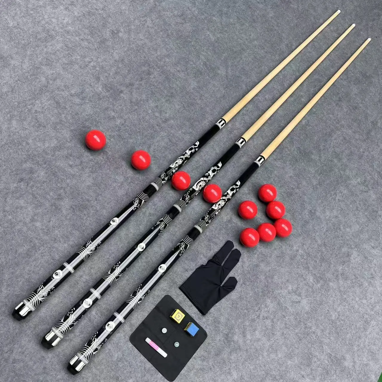 

Новая модель бильярдного кия 2026 года из клена класса А, ручная полировка, 4H, зеркальное покрытие, универсальный, для игры в бильярд (восьмерка, девятка)