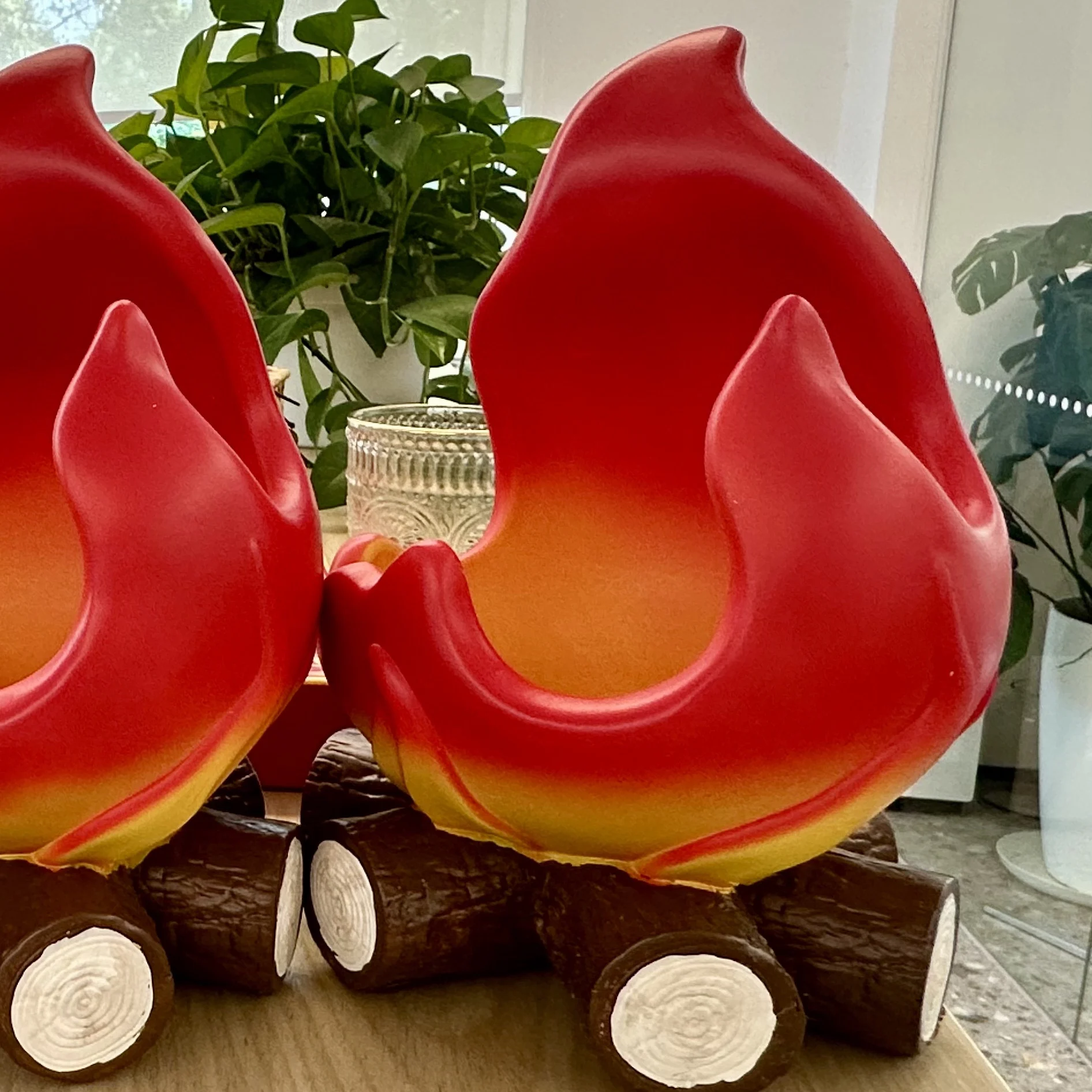 

New Calcifer Fire Desktop Decoration Creative Home Living Room Porch Key Storage Tray Cartoon Snack Organizer Table Ornaments