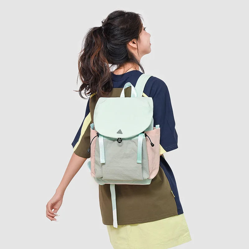 Oxford fabric wear-resistant large-capacity schoolbag with color-blocking splicing, travel ultra-light waterproof backpack