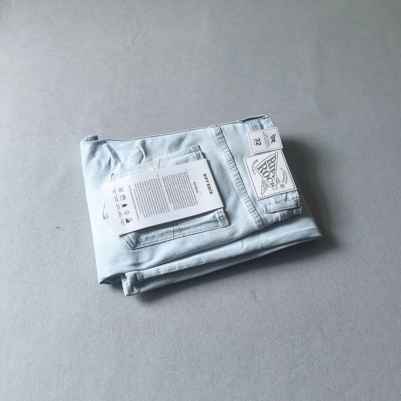 

Мужские джинсы синего цвета, прямого кроя, повседневные, винтажные, светло-голубые, весенне-осенние, в современном стиле, со средней посадкой, из денима