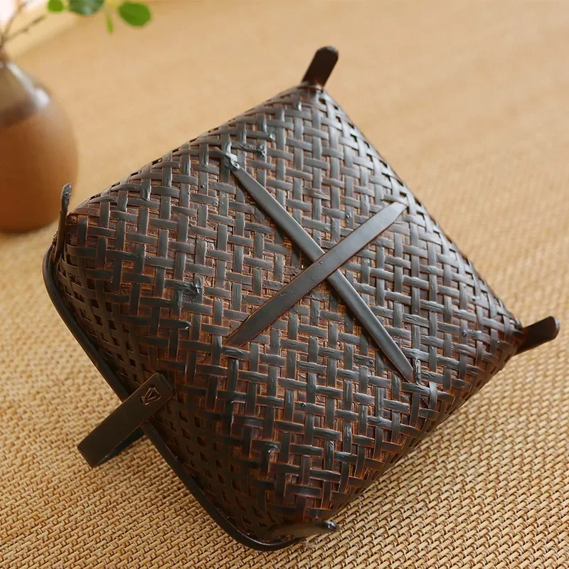 Antique Lacquer Woven Basket: Bamboo Hand-Held Tea Set Tray, Decorative Snack Organizer, Eco-Friendly Basketry for Home