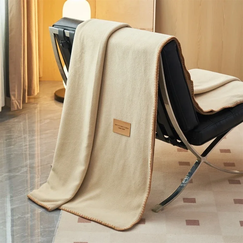 Alpaca Wool Blanket Wear-resistant Multi Functional Sofa Leisure Blankets Skin-friendly Spring Summer Nap Air Conditioning Quilt
