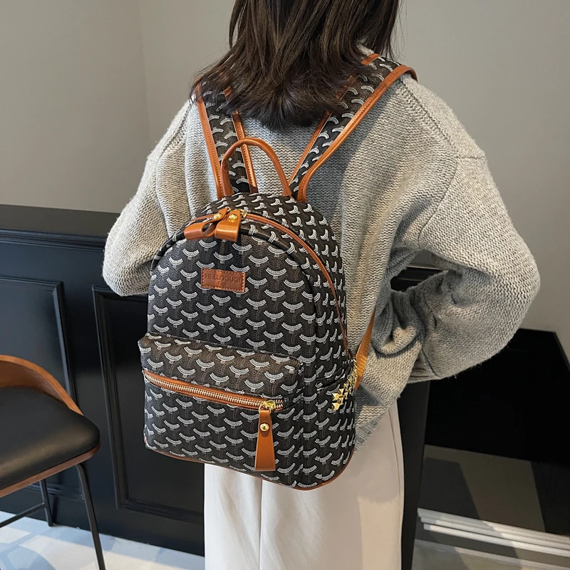 

Professional Image Messenger Bag Women Multifunctional Shoulder Bag Career Enhancing For Business Settings