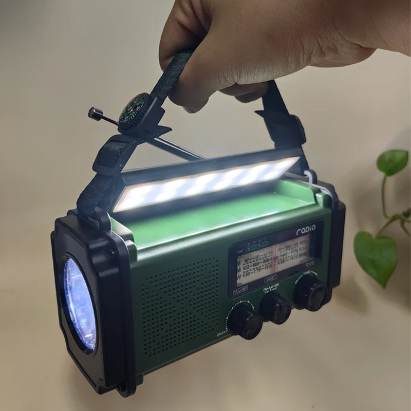 

Аварийное радио с кривошипом 37000 мВтч | Портативное солнечное радио AM/FM/NOAA с литий-полимерной аккумуляторной батареей, зарядным устройством USB, SOS-сигнализацией
