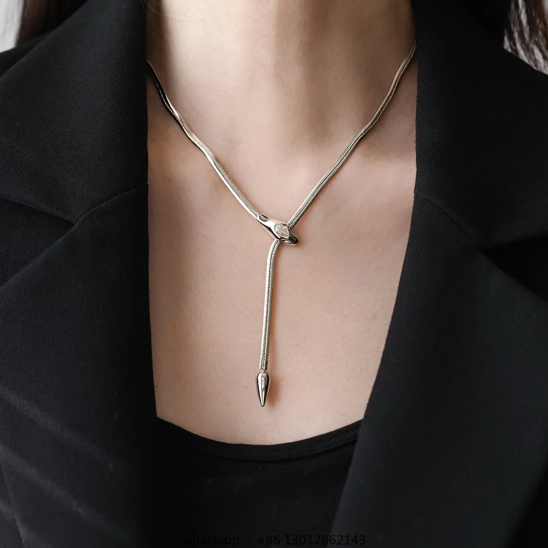 

Spirit Snake Zircon Necklace Women's Clavicle Chain High Fashion