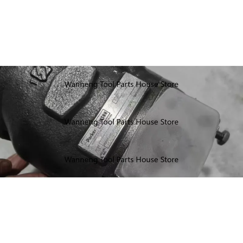 

Hydraulic Pump for P1045 P1060 P1075 P1100 P1140 PD045 PD060 PD075 PD100 PD140 P1 PD Models PD100PS01SLS5AAM0S1000000