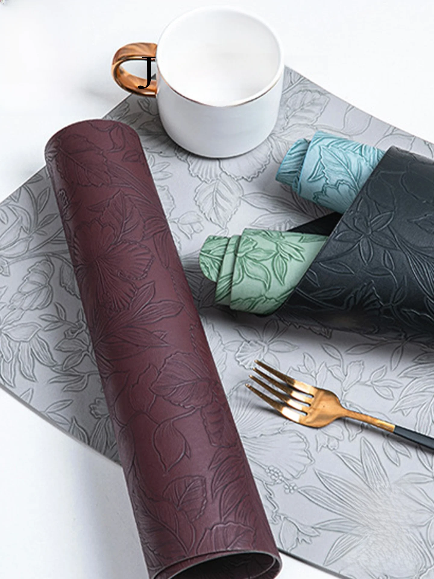 

Leather Fan aped Dining Mat Oil Resistant Western Dining Pad Nordic Sle Home Use Restaurant Suitable JOJOS PDworthy