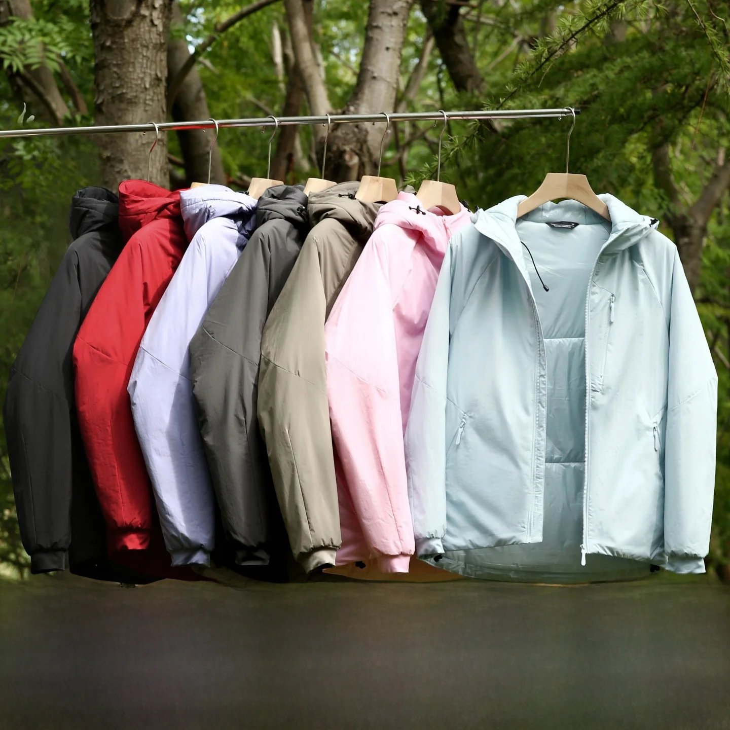 

New Snowy Outdoor Climbing Windproof Waterproof Warm Hooded Cotton Jaet for Men And Women Youth Faion Stand Fit Long S...