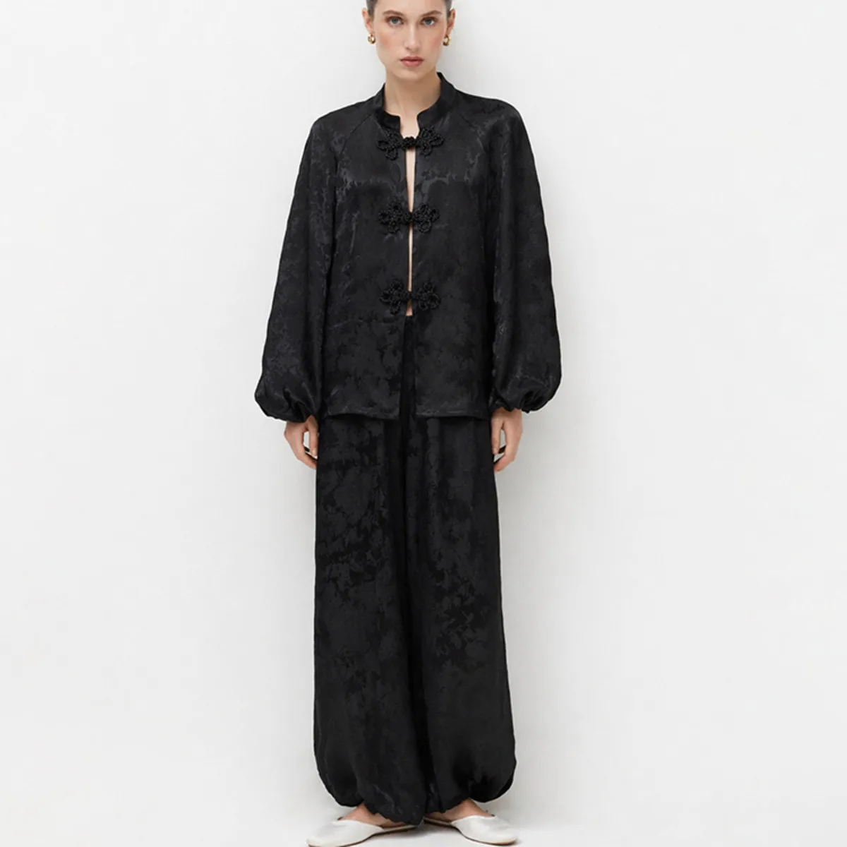 IG 2026 Women's New Chinese Two Piece Co Ord, Mandarin Stand Collar Frog Button Lantern Sleeve Short Jacket & Elastic Waist image 2