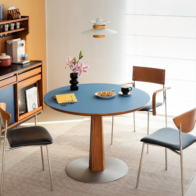 Vintage-style solid wood round dining table, home small apartment, Bauhaus round dining table, dining table and chair combo
