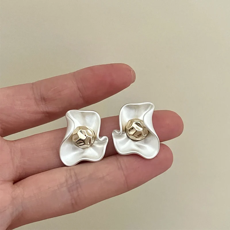 Foxanry زهرة هندسية وأقراط للنساء فتاة مزاجه الحلو موضة رائعة منع الحساسية مجوهرات الخطوبة Gif