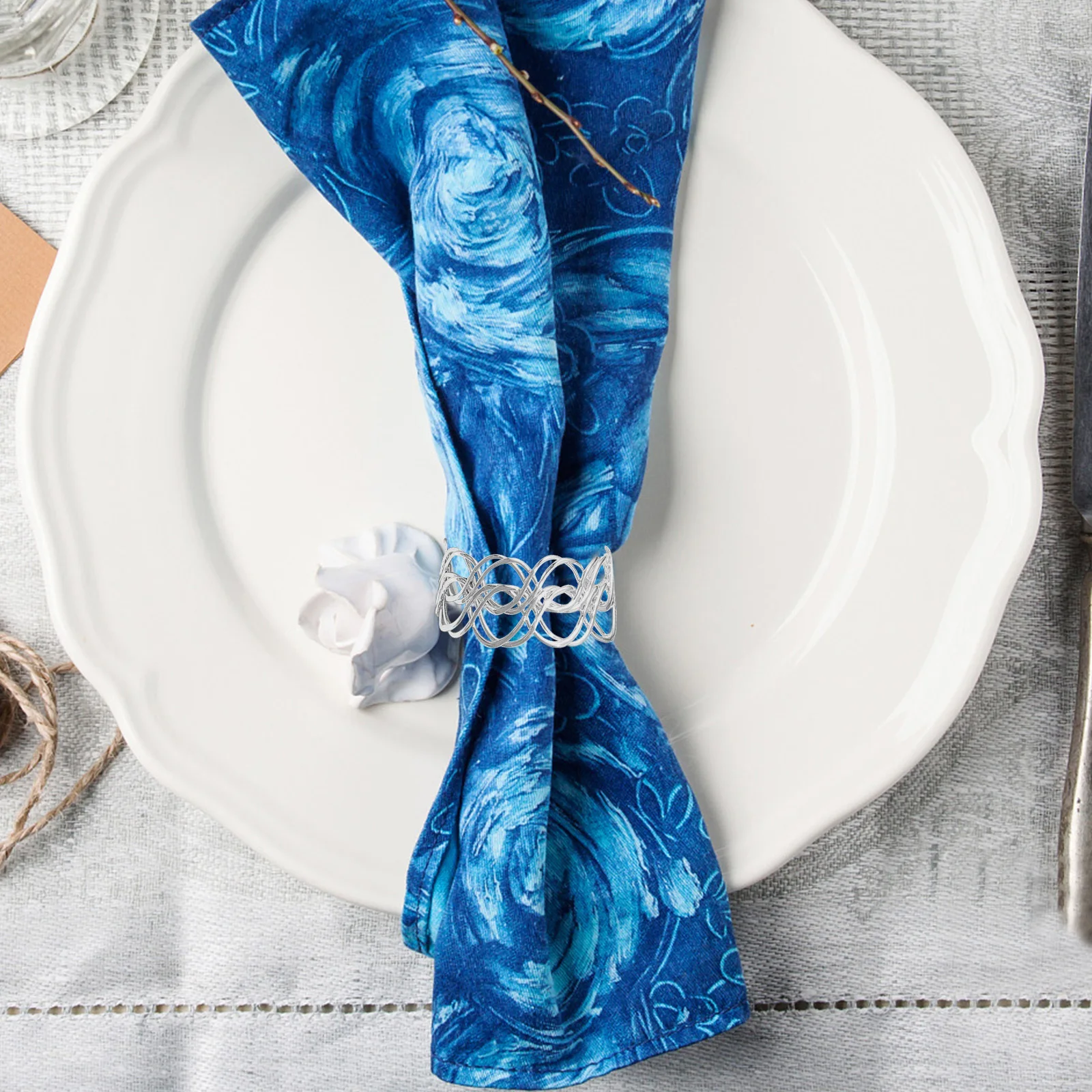 6 Stück Serviettenringe aus Metall, Serviettenschnallen, elegantes hohles Design für Esszimmer, Party, Hochzeit, Tischdekoration, Urlaubshalter