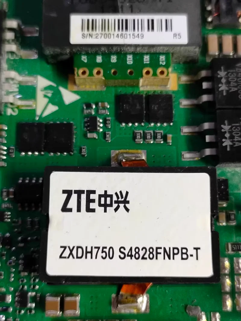 

High-quality power module, disassembled ZXDN750 S4828FNPB 48 to 28V, input 36-62V to 28V/26A