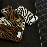 For iPhone 16 Promax premium zebra print phone case Apple 15 Pro personalized protective case 14 anti drop 13 anti slip