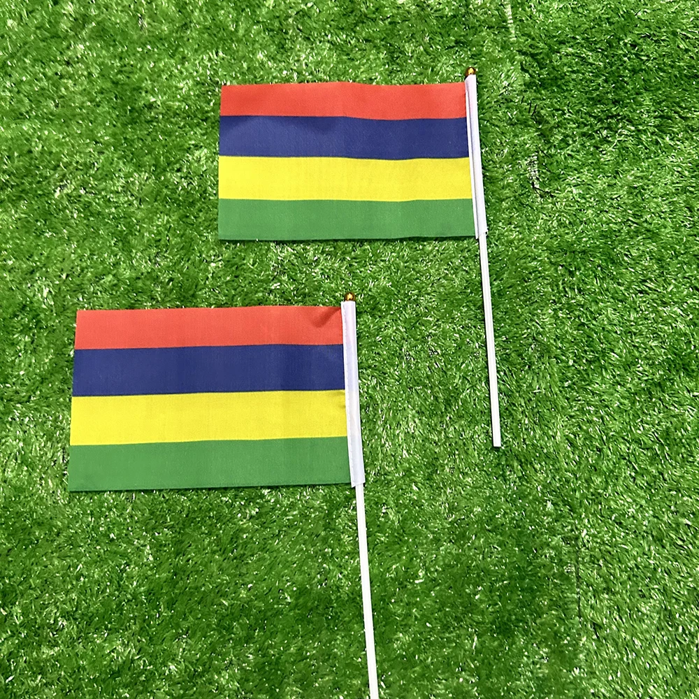 Banderas mauríes onduladas a mano con poste de plástico para deporte - imagen 4