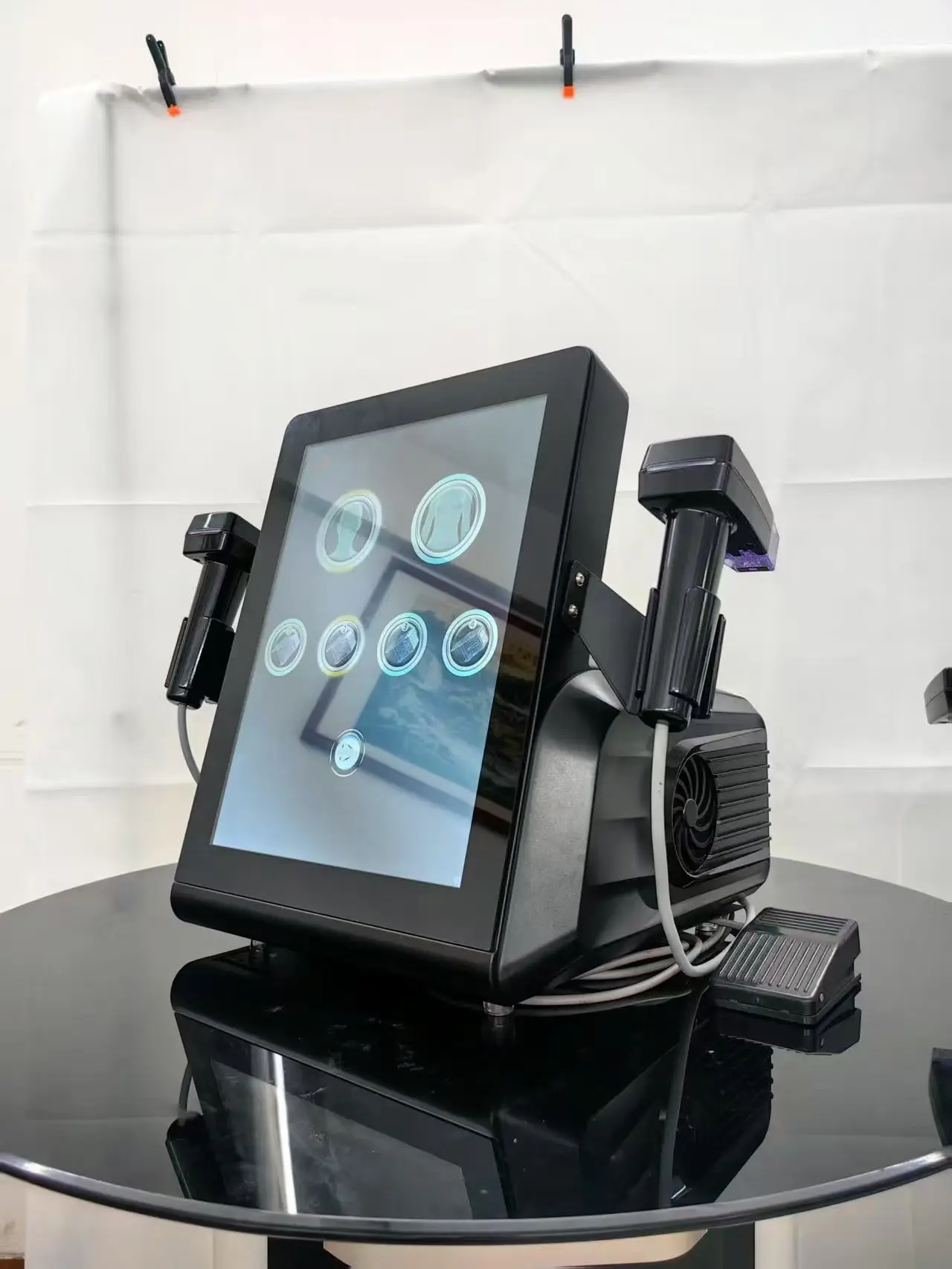 เครื่องมือดูแลผิวหน้าและผิวกาย Morpheus 8 RF ระดับมืออาชีพ สำหรับการยกกระชับผิวอย่างล้ำลึก พร้อมหัวเข็มนาโน 12, 24 และ 40 แบบ