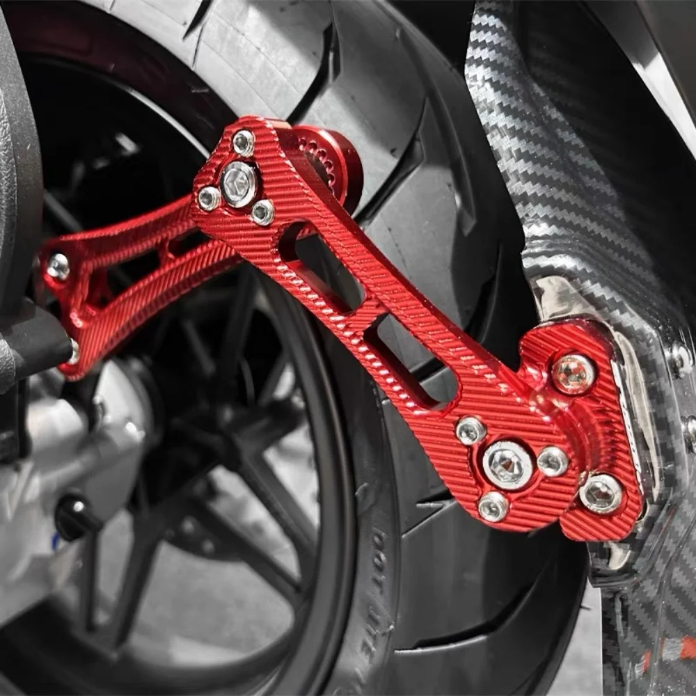 For Deluxe Adjustable Rear Mudguard for VOGE SR250GT Carbon Fiber Pattern Ultra Durable Direct Bolt-On Scooter Refit Part