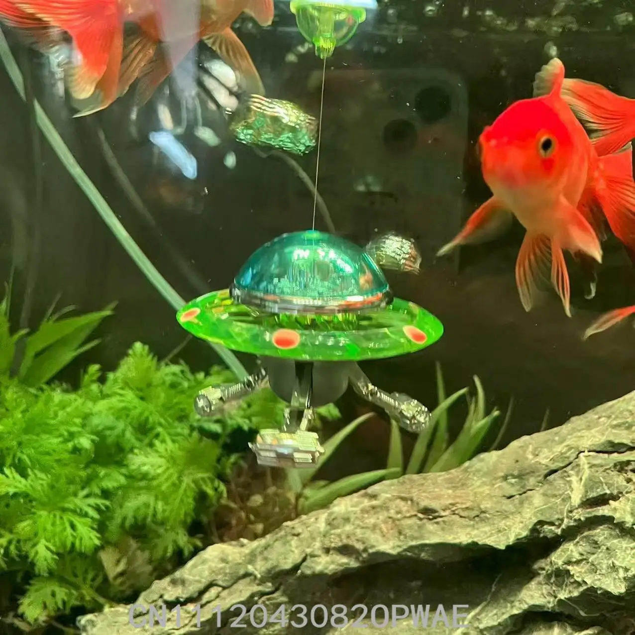 

Suspended UFO Aquarium Statue World of Tanks Decorative Fish Tank Ornaments Background Float Aquarium decoration Landscape Tools