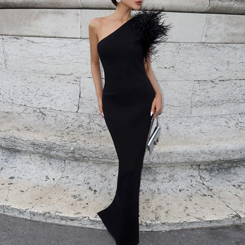 

Feather One-Shoulder 1 Piece Women Fishtail Skirt Middle Waist Long Evening Dress Gorgeous Pure Black Party Gown Newest In Stock