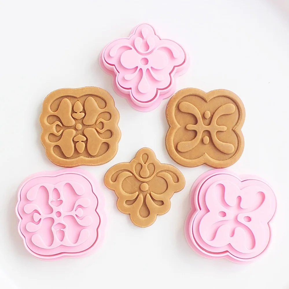 French Traditional Totem Cookie Mold DIY Stamp Cookie Cutters Baking Accessories Homemade