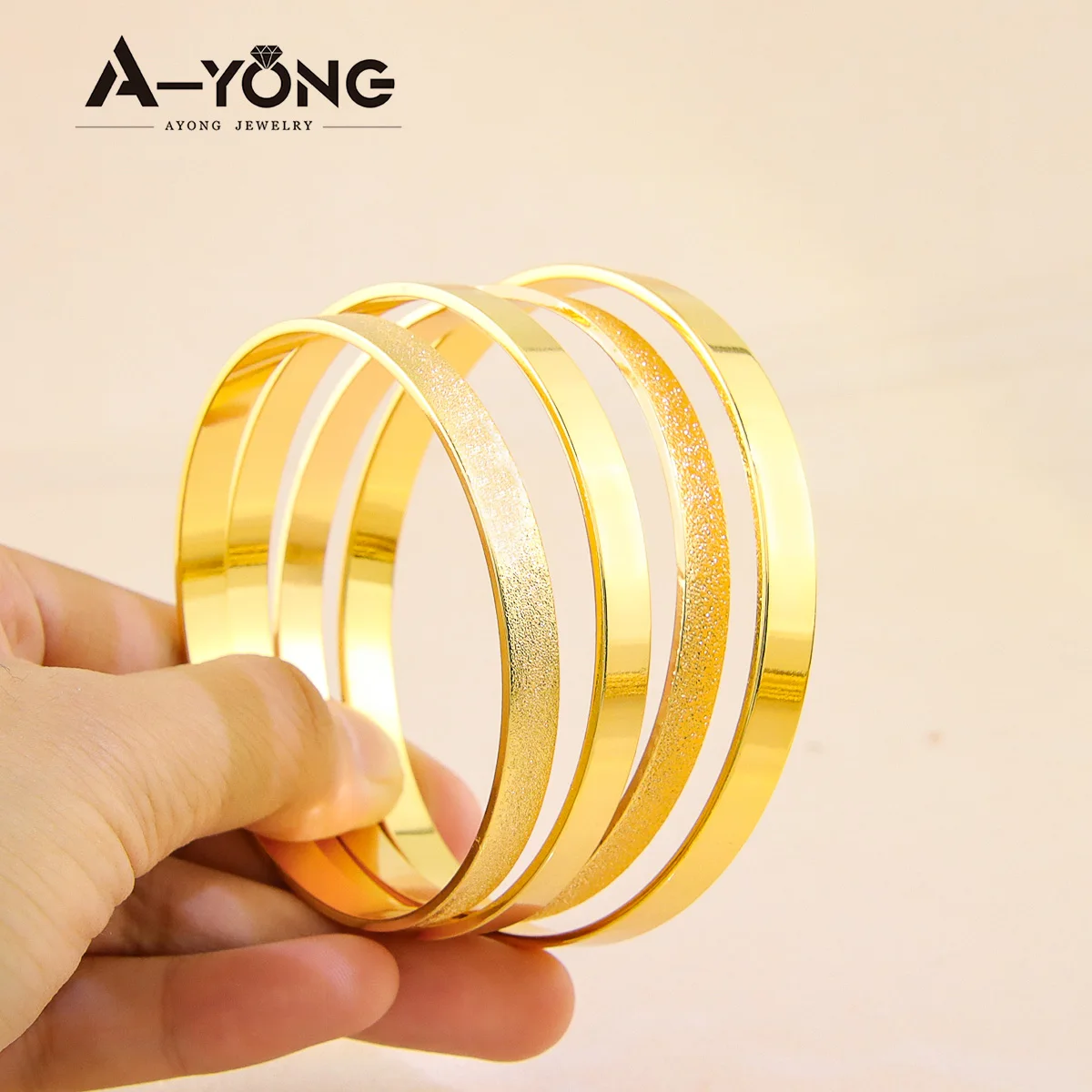 2PCS Luxury Dubai Gold Color Cuff Bangles 60/65/70mm 21k Gold Plated Saudi Arab Vintage Bracelet Oman Women Event Party Jewelry