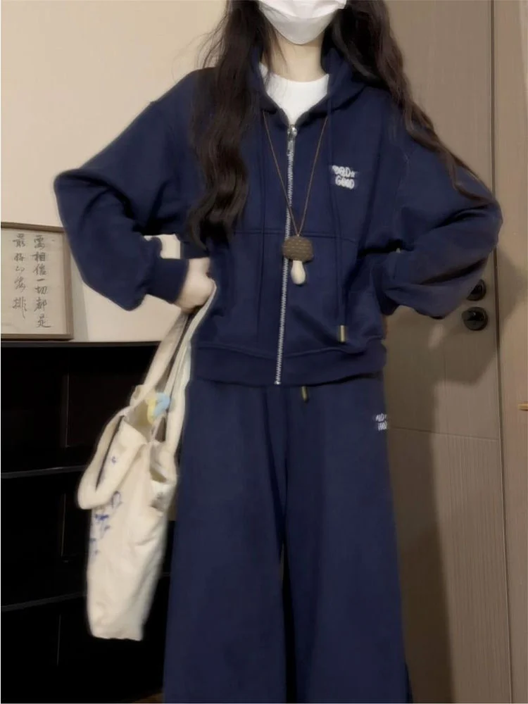 

College style sportswear set for female autumn and winter students, Korean version loose and fashionable hoodie, casual two-piec