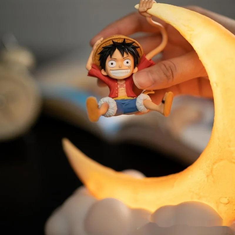 Lampka Nocna One Piece Luffy Magnetyczna Anime Księżycowa Lampka Dekoracja na Biurko Zabawny Prezent Świąteczny dla Dzieci Kolekcjonerska Figurka Akcji