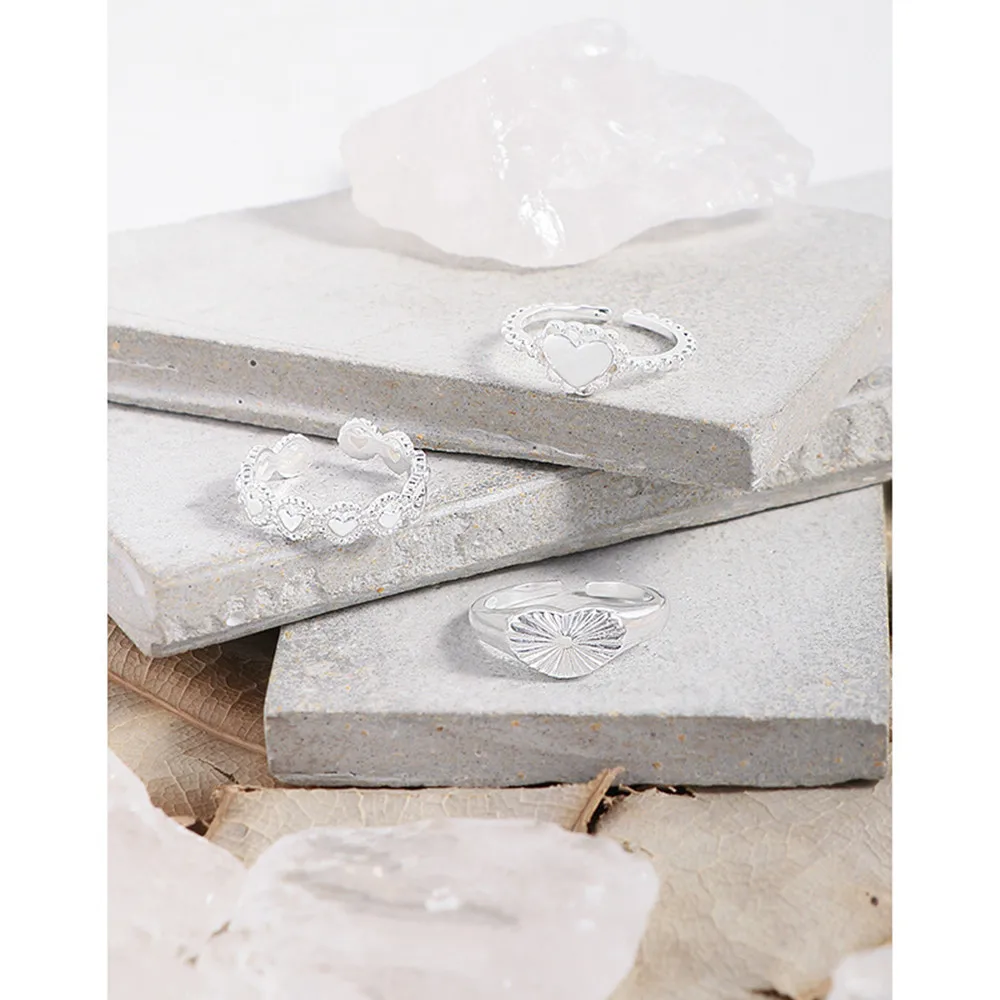 

Корейское кольцо INS с кружевом в форме сердца - серебро S925 (женское)