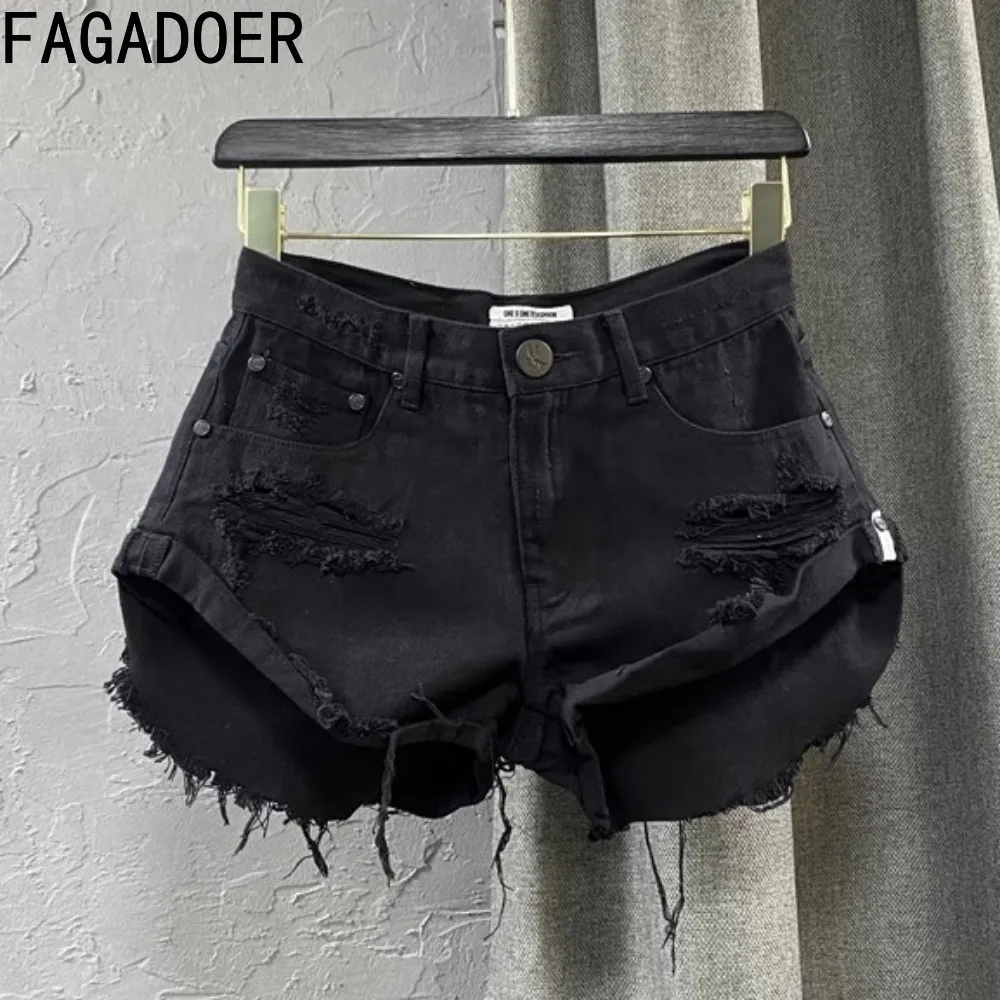 FAGADOER Mode Trend Denim Quaste Rand Loch Shorts Frauen Low-taille Taste Tasche Breite Bein Jean Shorts Weibliche Cowboy böden