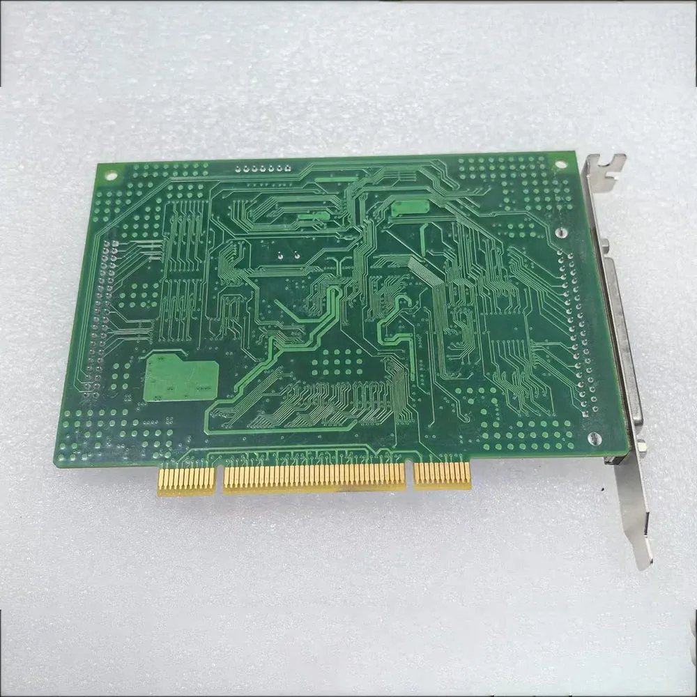لبطاقة الحصول على ADLINK PCI-7200 51-12001-0B10