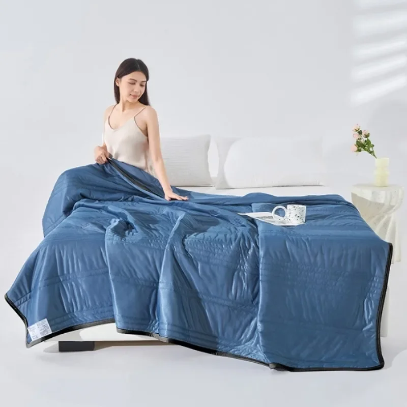 

2025 cool silk Xia Liang quilt Class A maternal and infant grade solid color simple wind summer quilt cold air conditioner quilt