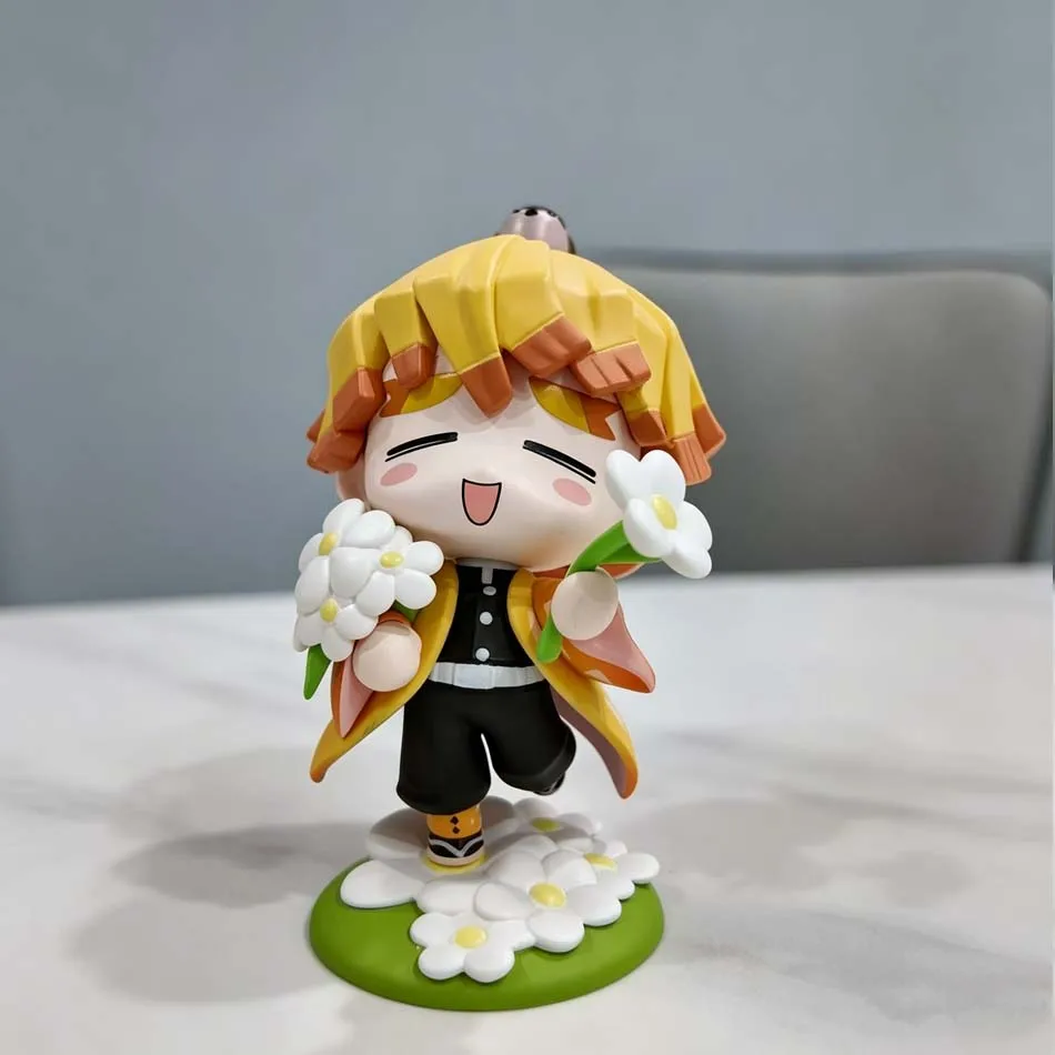 Figura de anime Demon Slayer Tanjiro Kamado Nezuko em caixa surpresa, estatueta criativa personalizada, modelo de ornamento, caixa de presente surpresa.