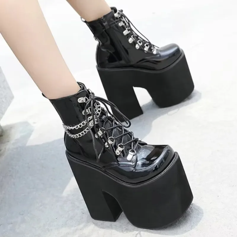 Sepatu bot Platform untuk wanita Goth Fashion sepatu bot betis sedang renda Punk sepeda motor Chunky sepatu hak tinggi musim dingin baru