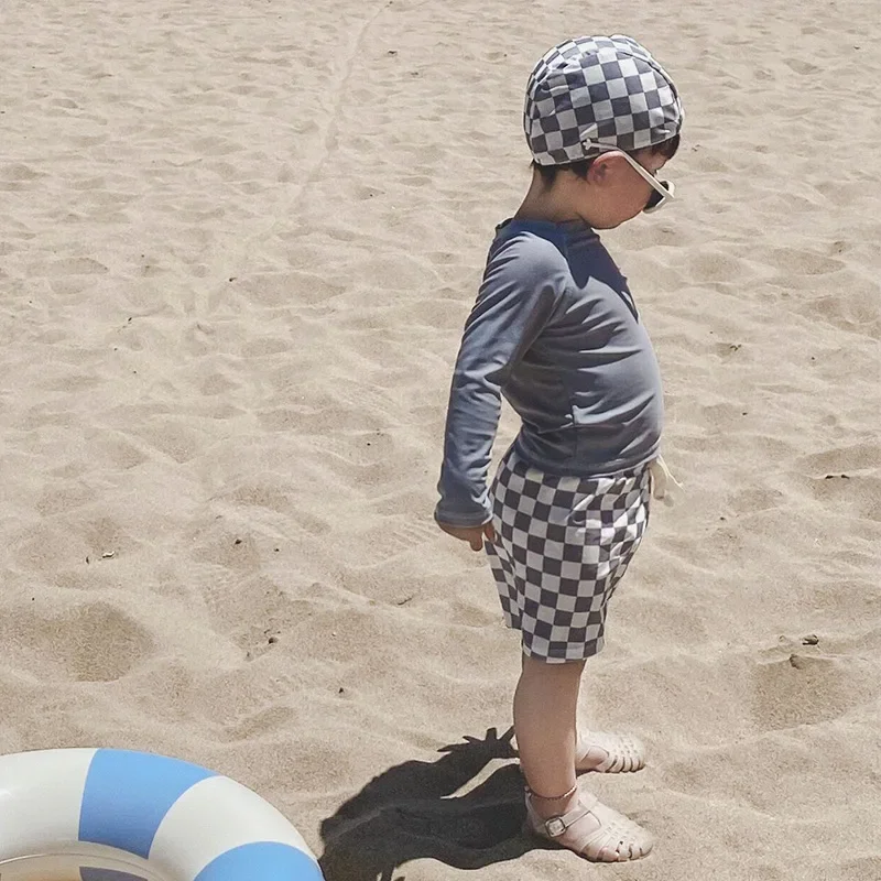 Conjunto de traje de baño de manga larga para niños, traje de baño de secado rápido, Top sólido y bañador a cuadros, traje de surf