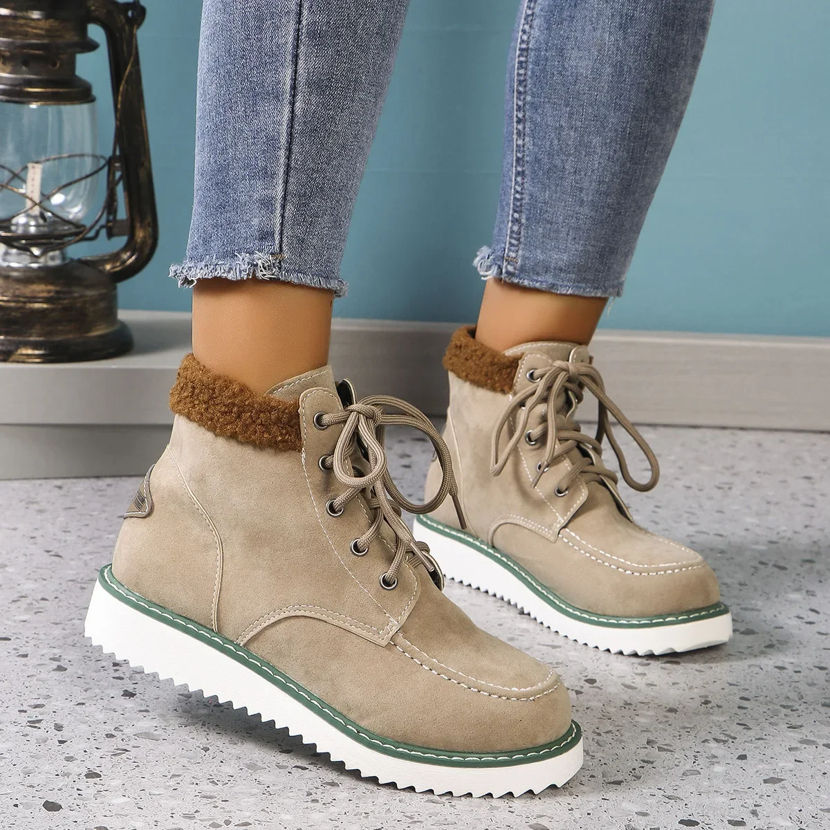 

2024 Autumn New British Style Lace-up Flat Short Boots Women's Retro Suede Boots Big Size 36-43