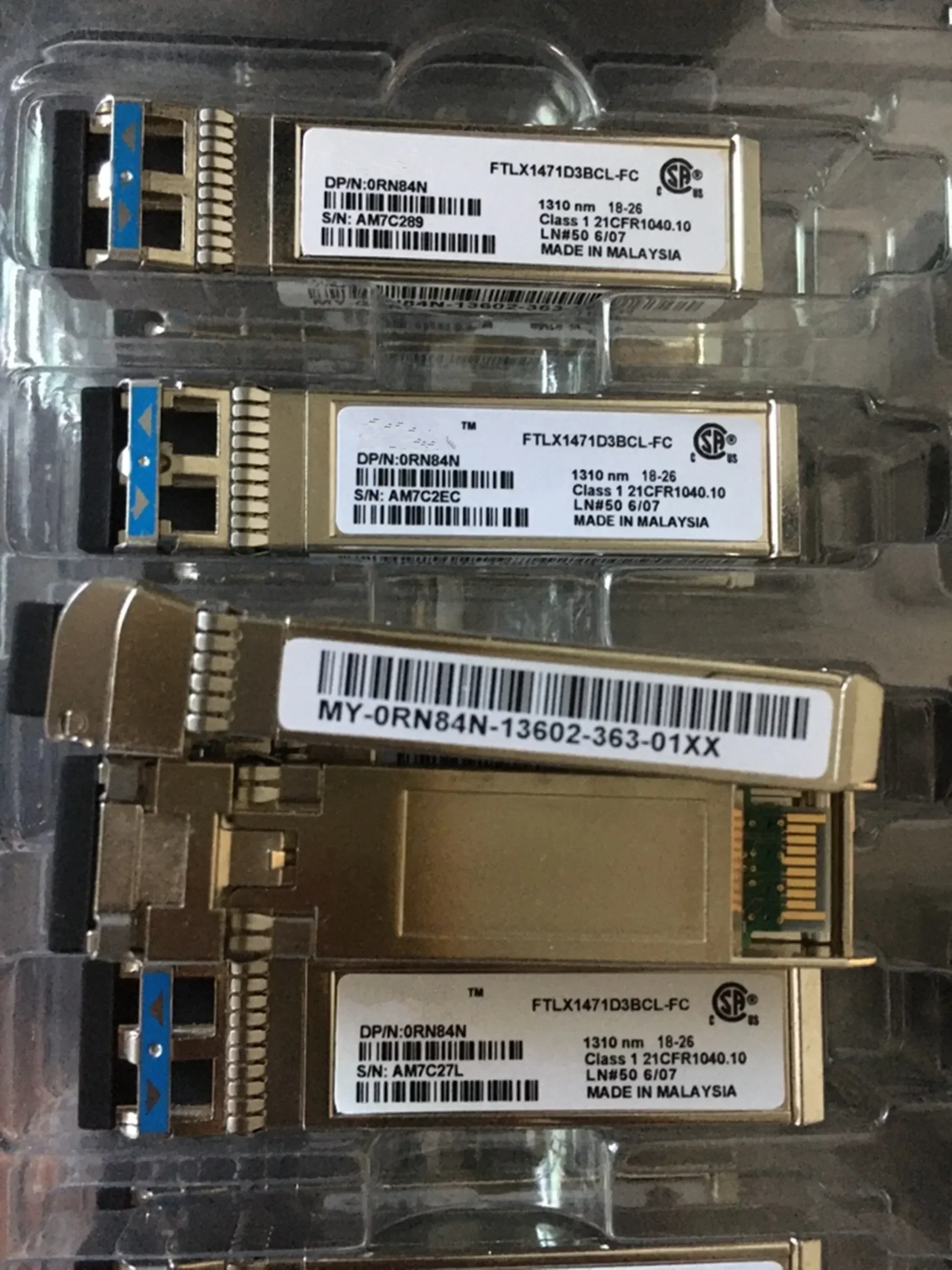 

1PCS Single mode sfp 10g 10KM/0RN84N/FTLX1471D3BCL-FC/LR 10gb sfp 1310nm transceiver switch