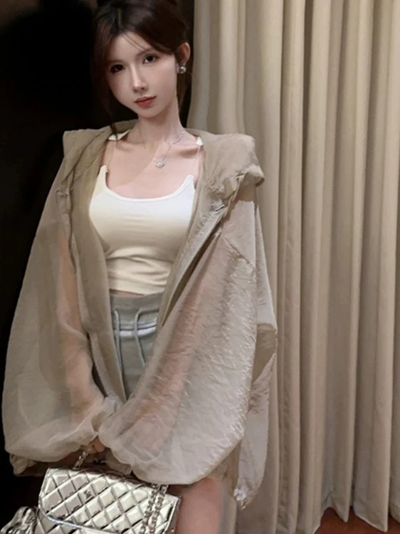 

Lightweight Ice Silk Long Sleeve Loose Women's Jacket Summer 2025 Trendy Commute Style Zipper Closure Poly Fiber Coat