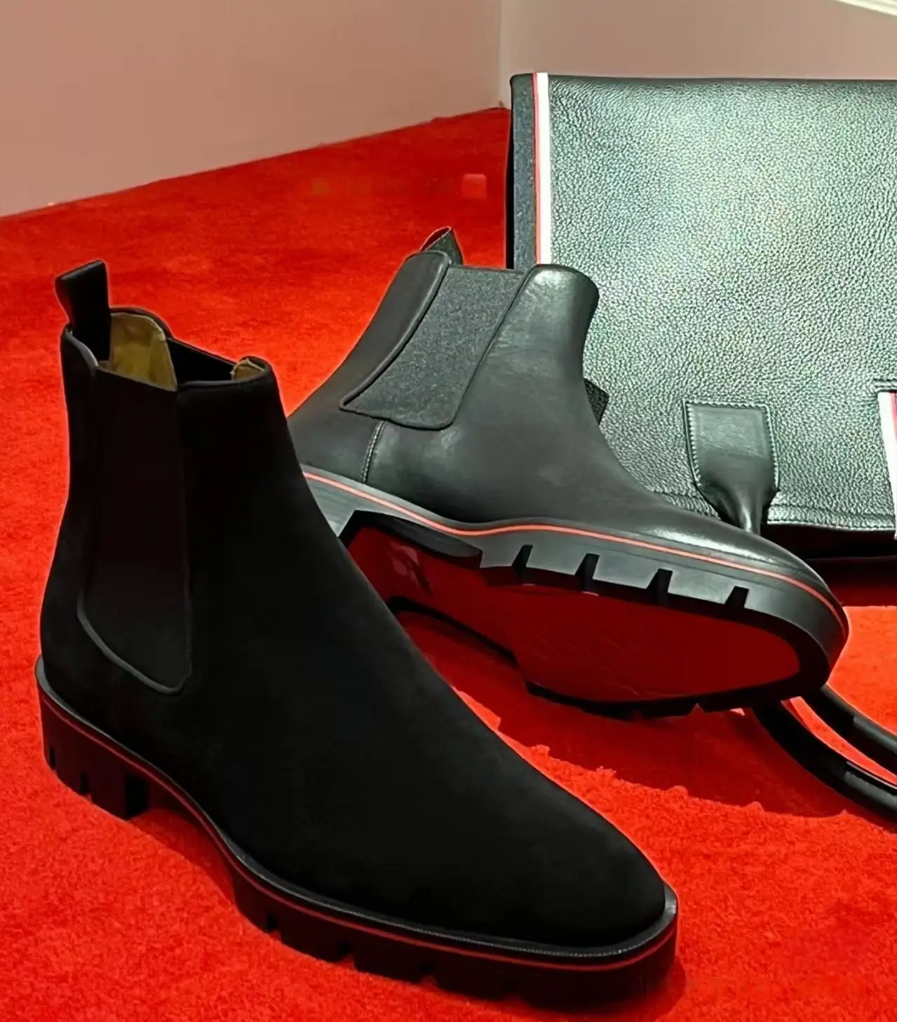 

Black Genuine Leather Flannel Short Boots For Men Round Toe Slip On Red Sole Boats Male Chunky Low Heels Thick Sole Shoes Mature