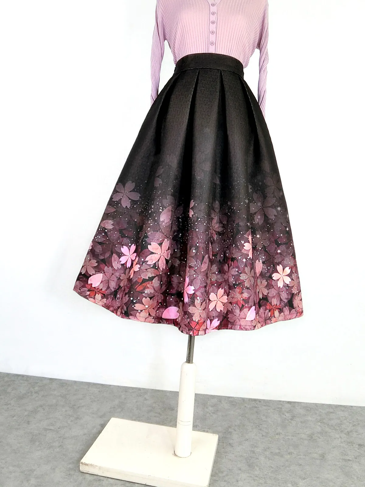 High Quality New Spring Autumn Vintage Printing Women A-line Skirt All-match High Waist Elegant Mid-long Black Umbrella Skirts