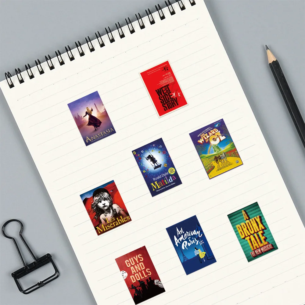 52 قطعة من ملصقات الملصقات الموسيقية برودواي لتزيين الكتابة على الجدران DIY شارات مقاومة للماء للدراجات النارية والهاتف ولوح التزلج والكمبيوتر المحمول