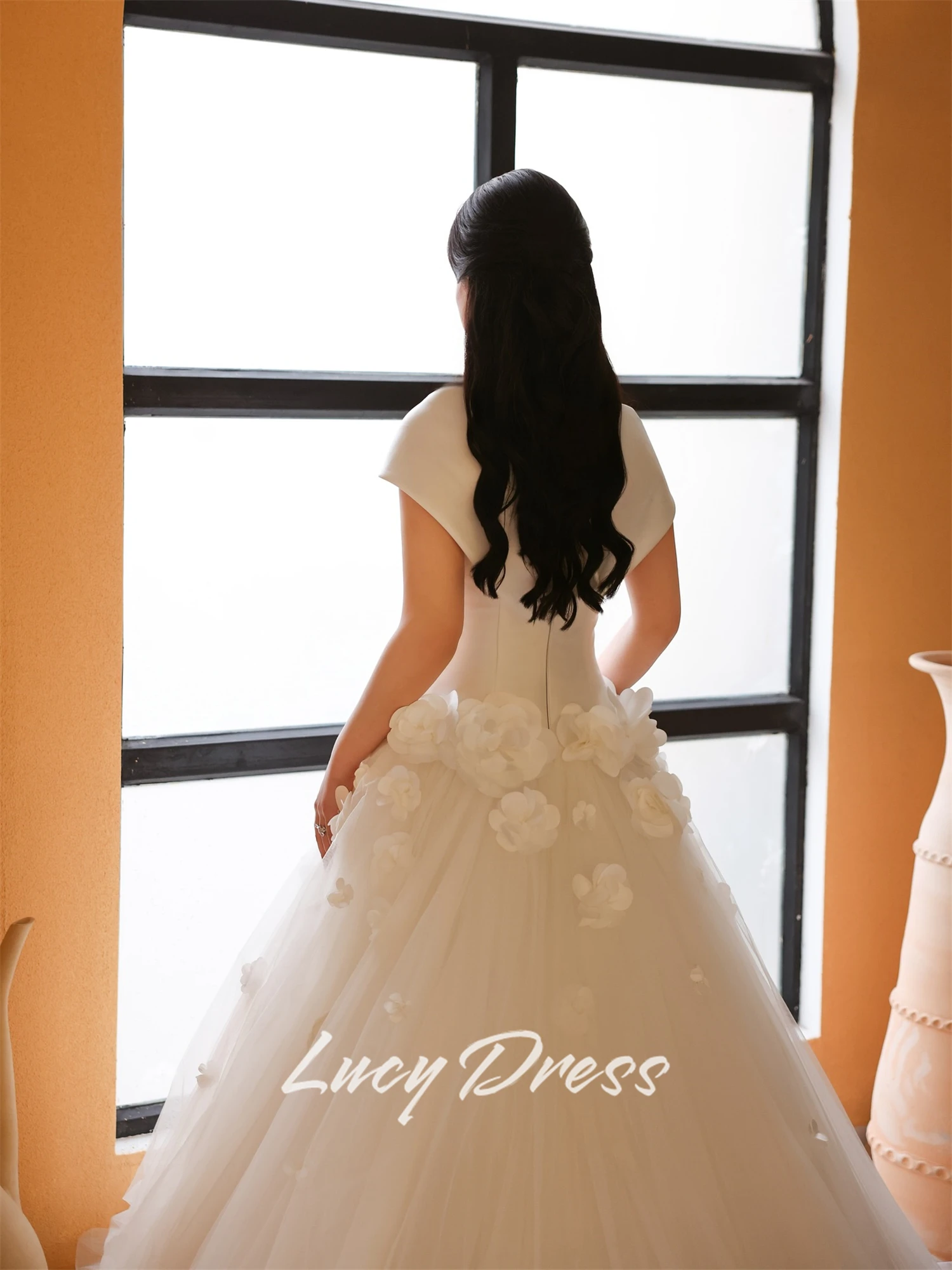 Lucy vestidos de casamento personalizados vestidos de casamento luxo 2025 vestidos de noite luxuosos 2025 vestido de noiva vestido branco vestidos longos