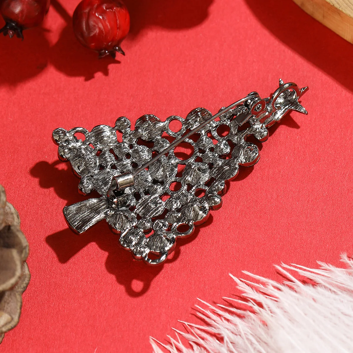 Broche de árbol de Navidad esmaltado, alfileres, joyería de moda para mujer, broches de moda, regalos para el Año Nuevo