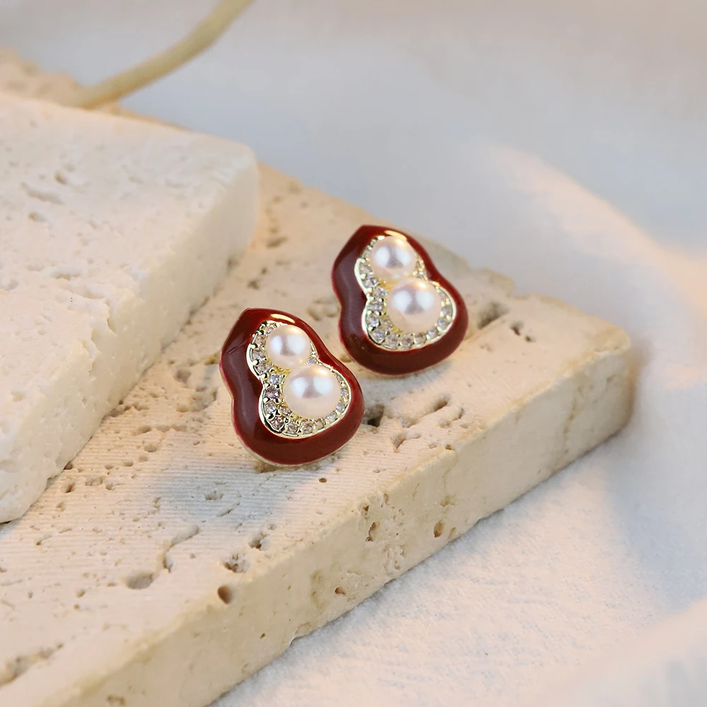 

Hypoallergenic Lucky Gourd Earrings for Sensitive Skin, 925 Silver Plated Boho Pearl Jewelry, Minimalist Symbolic Studs Gift