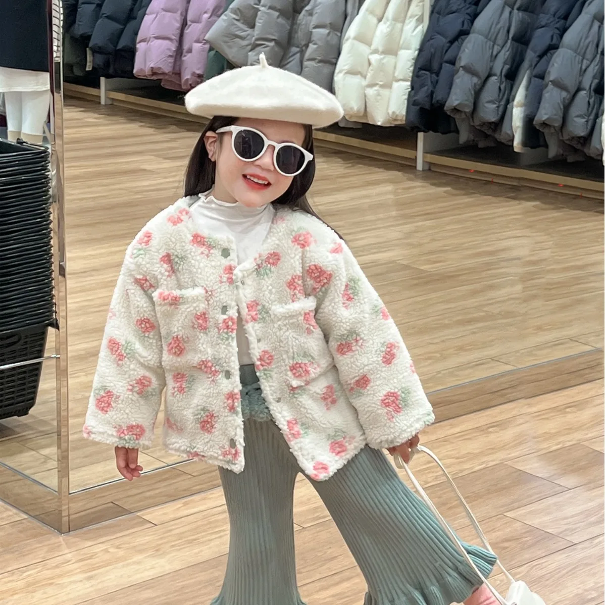 2024 Winter Korean Version of Girls Full of Floral Lamb Wool Padded Cotton Thickened Warm and Cold Versatile Jacket