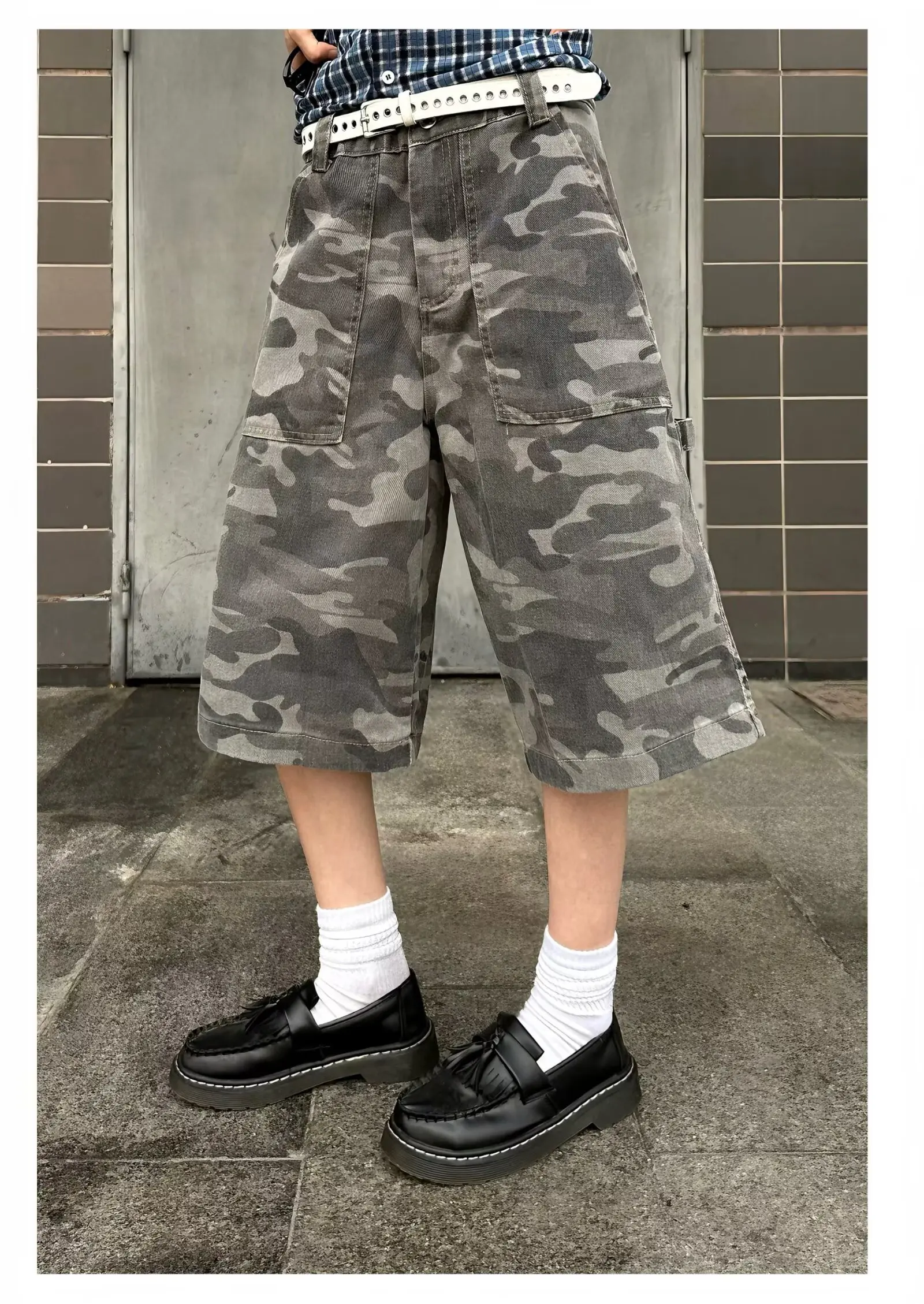 

Women's Men's Wear American Style Camouflage Loose Wide Leg Casual Pants Versatile Washed Denim Shorts New Trendy Outdoor Pants