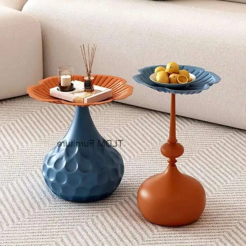 غرفة نوم الإبداعية غرفة المعيشة المنزل طاولة جانبية معدن الحديد جولة بسيطة تخزين وجبة خفيفة أطباق فاكهه طاولة صغيرة السرير تخزين الجدول