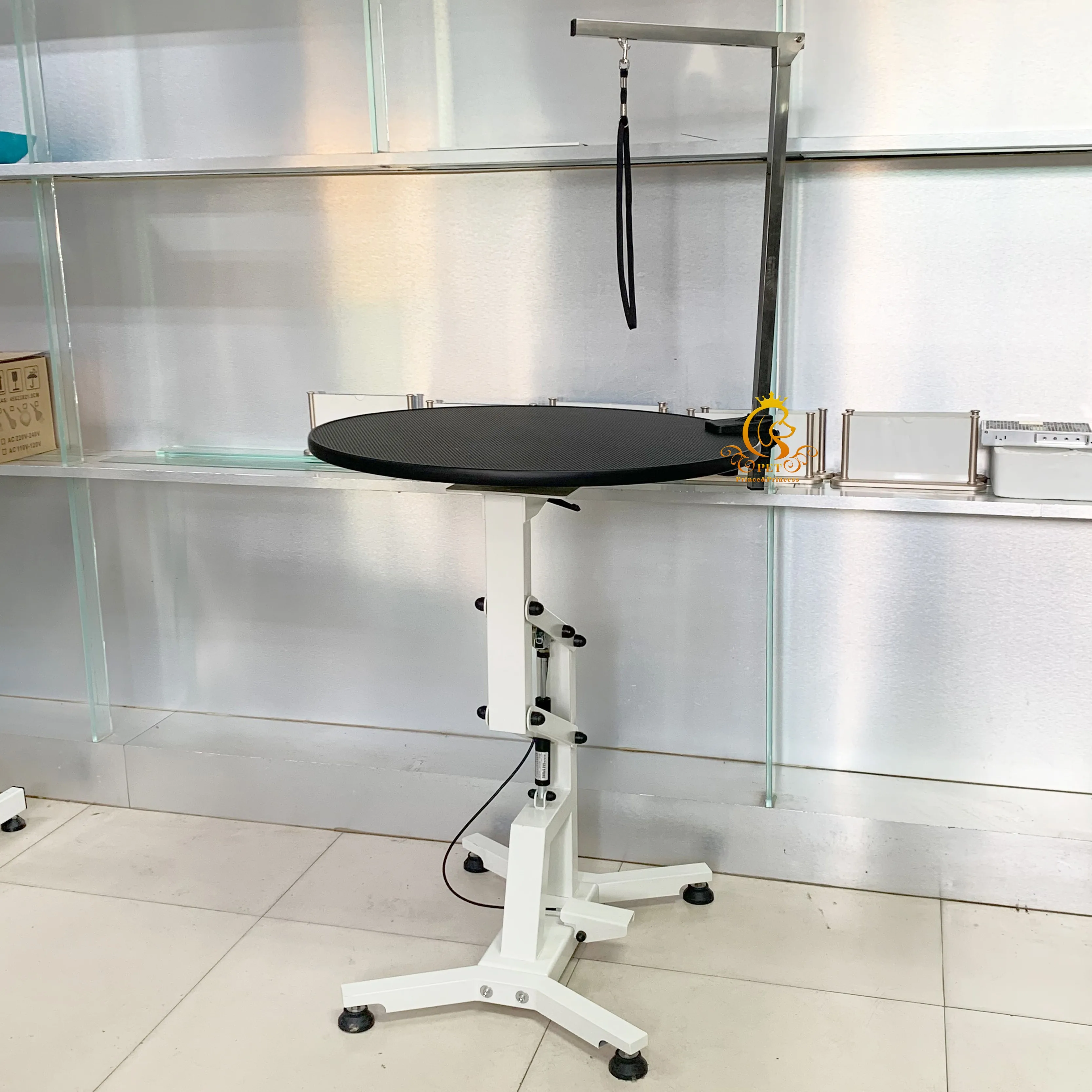

Pet Grooming Table Pneumatic Lift Small Cat Grooming Table Pet Shop Supplies Dog Beauty Table